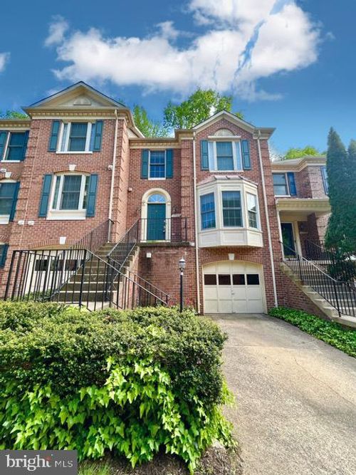 7503 Westmore Dr, SPRINGFIELD, VA, 22150-4265 | Card Image