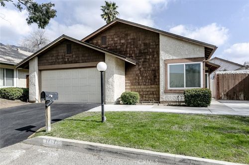 14071 Fenton Ln, Sylmar, CA, 91342-1655 | Card Image