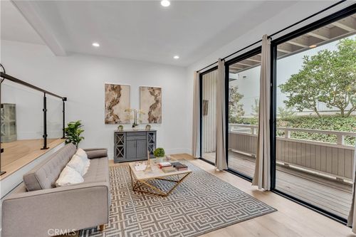248-2 Encore Ct, Newport Beach, CA, 92663 | Card Image