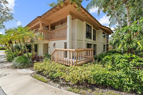 413 Brackenwood Ln S, Palm Beach Gardens, FL, 33418-9014 | Card Image