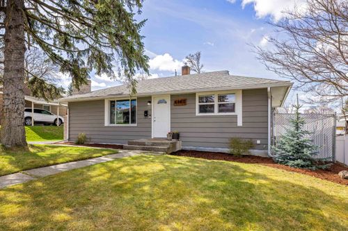 6103 N Belt St, Spokane, WA, 99205-6913 | Card Image