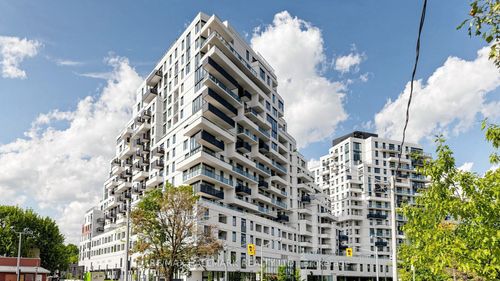 823-1050 Eastern Ave, Toronto, ON, M4L0B7 | Card Image