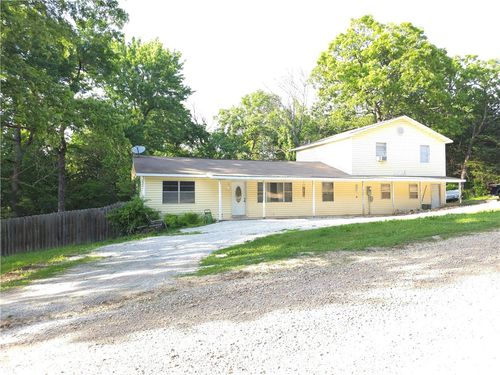 121 E Elm St, Diamond City, AR, 72644-9568 | Card Image