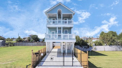 1008 20th St, Dickinson, TX, 77539-5781 | Card Image