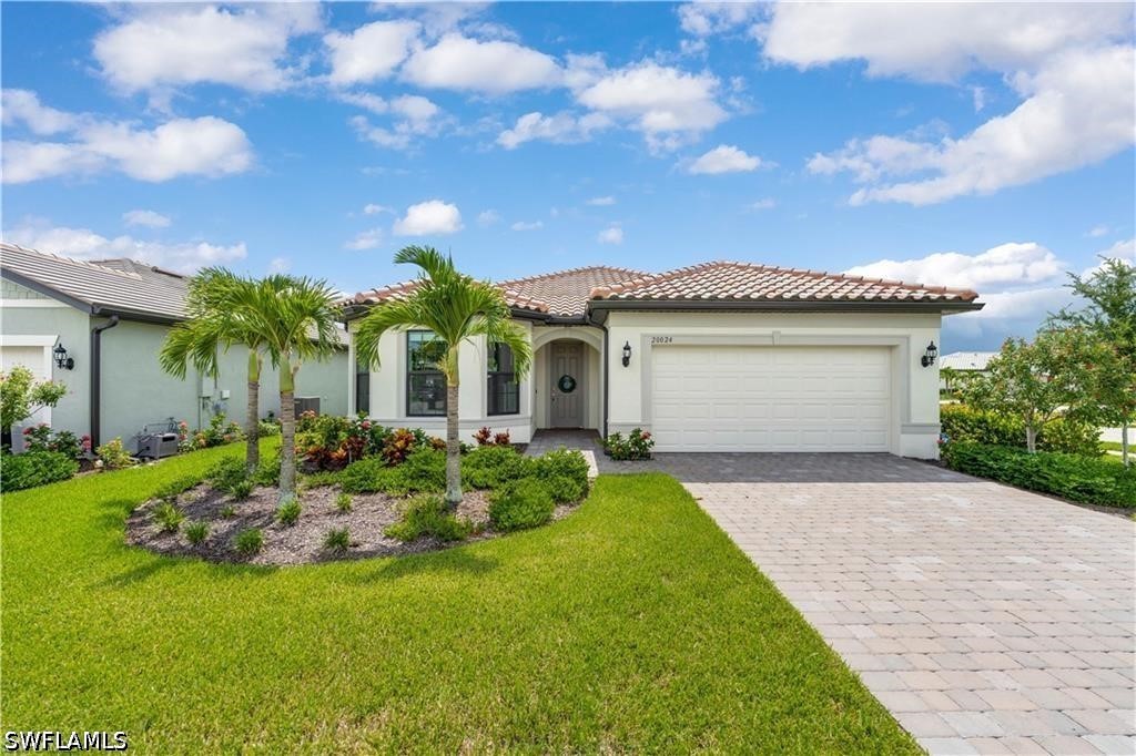 Residential Lease in Estero 3