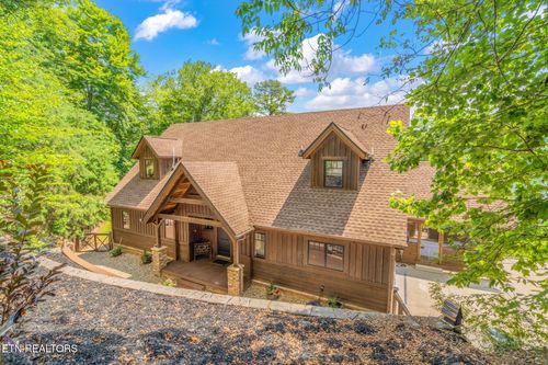 168 Rockfish Pt, New Tazewell, TN, 37825-6305 | Card Image