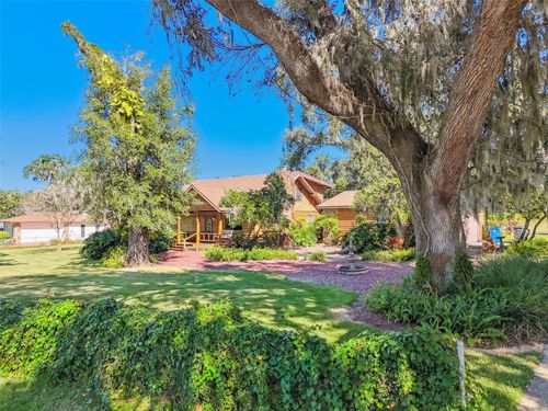 4801 Lynn Oaks Cir, Dover, FL, 33527-4021 | Card Image