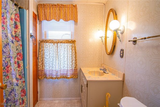 54360 Mount Victory Rd, House other with 4 bedrooms, 2 bathrooms and null parking in Powhatan Point OH | Image 30