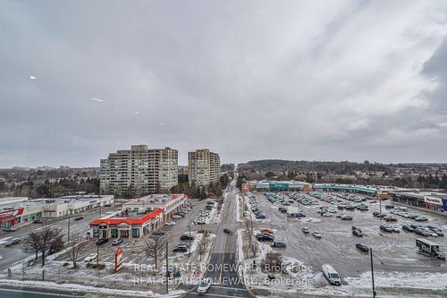 911b-9600 Yonge St, Richmond Hill, ON, L4C0X3 | Card Image