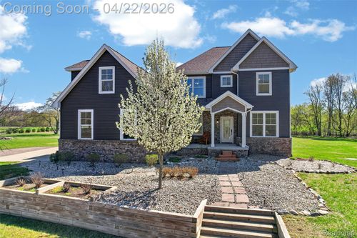 10180 N Antcliff Rd, Fowlerville, MI, 48836-8537 | Card Image