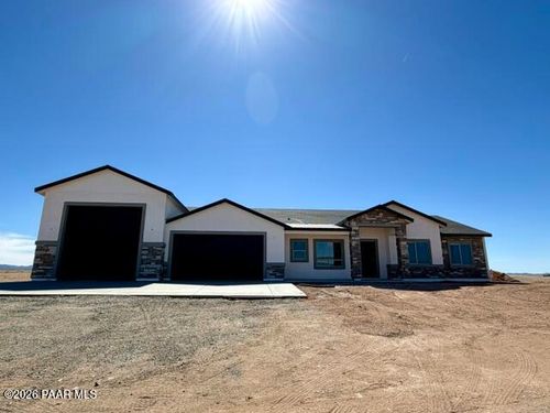 8028 N Mcworter Place, Prescott Valley, AZ, 86315 | Card Image