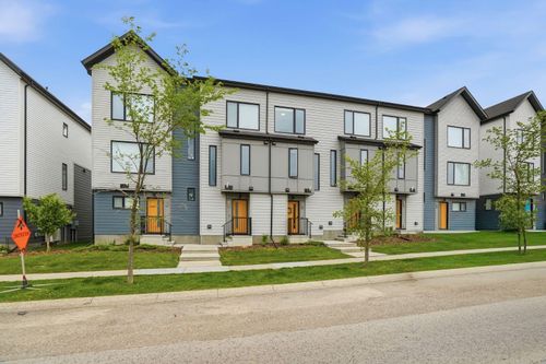 595 Evanston Link Nw, Calgary, AB, T3P1S2 | Card Image