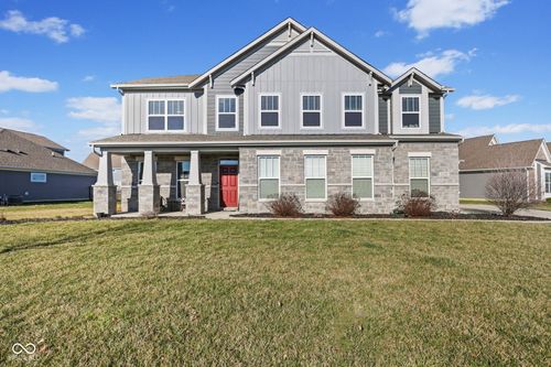 4380 Fox Hunt Dr, Bargersville, IN, 46106-5517 | Card Image