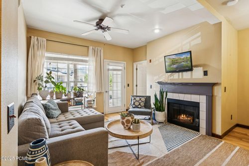 d32-900 Bitner Rd, Park City, UT, 84098-5404 | Card Image