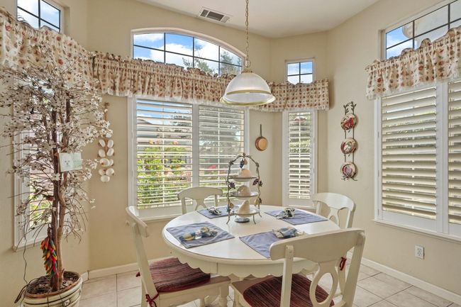 573 Fribourg Ln, House other with 3 bedrooms, 2 bathrooms and null parking in Manteca CA | Image 18