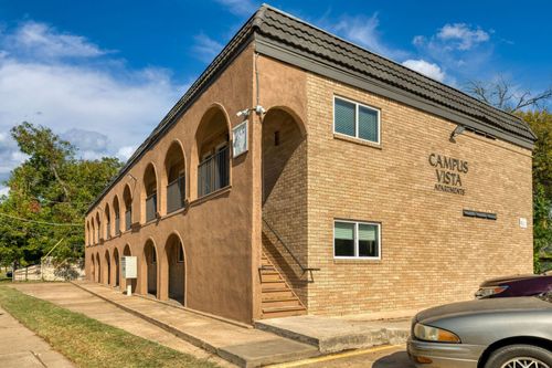 02-811 S Mesquite Street, Arlington, TX, 76010 | Card Image