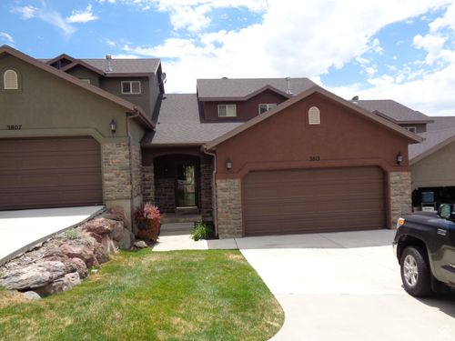 3813 W Sage Vista Ln, Cedar Hills, UT, 84062-8571 | Card Image