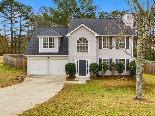 836 Tara Bnd, Hampton, GA, 30228-6330 | Card Image