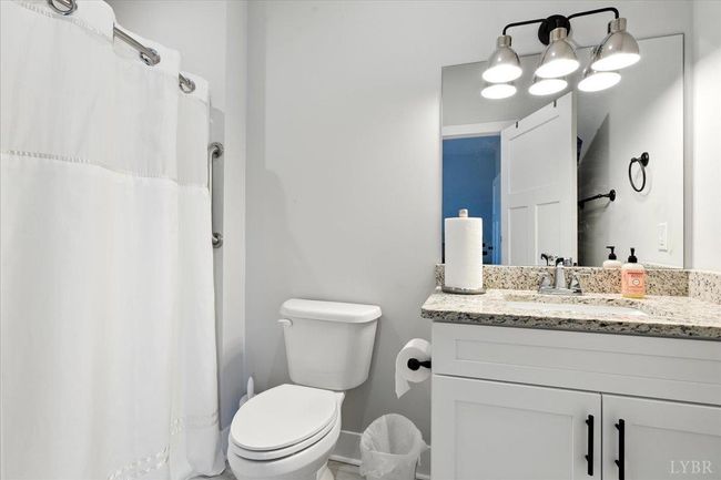 APT-208 - 1300 Stoney Ridge Blvd, Condo with 2 bedrooms, 2 bathrooms and null parking in Forest VA | Image 12