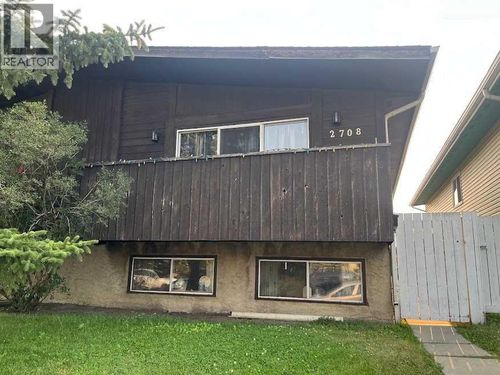 46 Street Street Se, Calgary, AB, T2B2N8 | Card Image