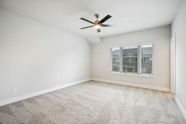 4502 Smokey Quartz Ln, Townhouse with 2 bedrooms, 3 bathrooms and null parking in Arlington TX | Image 14