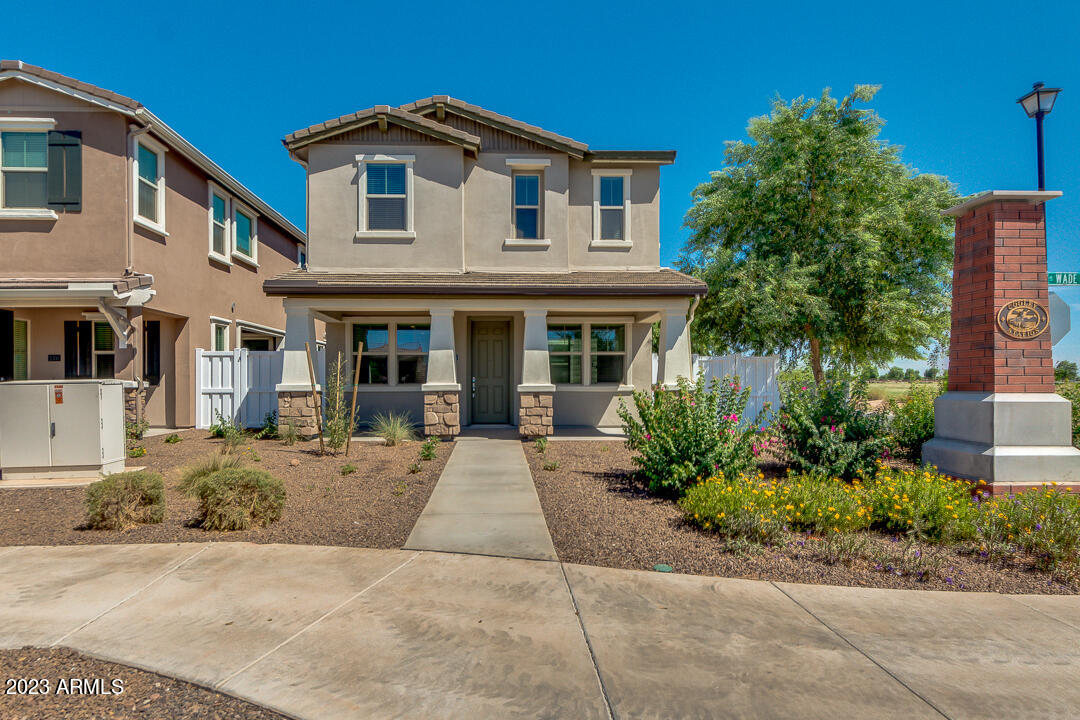 2304 S Nancy Lane, Inactive in Gilbert Zoocasa