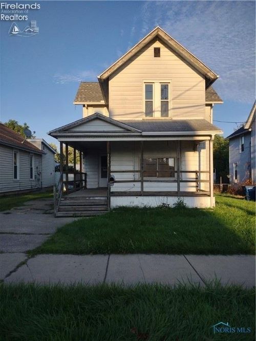 734 Oak St, Toledo, OH, 43605-2604 | Card Image