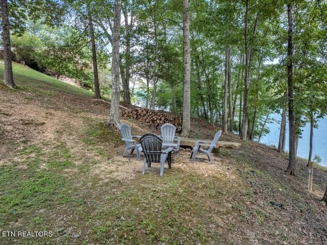 128 Fox Ln, House other with 3 bedrooms, 3 bathrooms and null parking in La Follette TN | Image 16