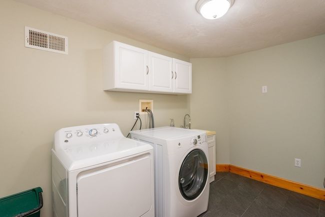 16 Lisa Ln, House other with 3 bedrooms, 3 bathrooms and 4 parking in Georgetown MA | Image 29