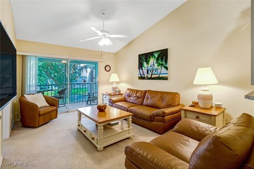 i-205-149 Wading Bird Cir, NAPLES, FL, 34110-9220 | Card Image