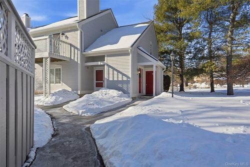 708 Chestnut Dr, Carmel, NY, 10512-2611 | Card Image