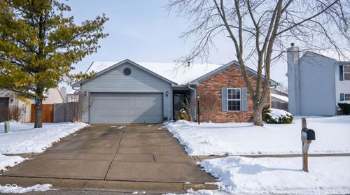 11320 Shady Hollow Ln, Indianapolis, IN, 46229-1964 | Card Image