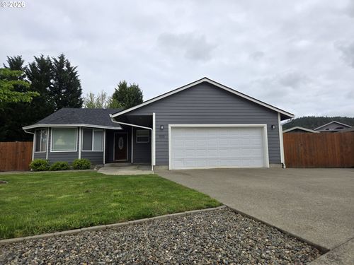 1513 Farrah Ct, Sutherlin, OR, 97479-8720 | Card Image