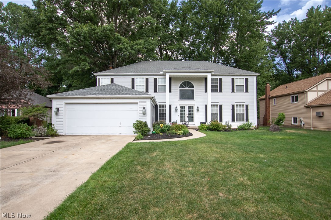 Woodpath Trl, Westlake, OH 44145