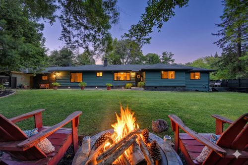 8635 Winding Way, Fair Oaks, CA, 95628 | Card Image