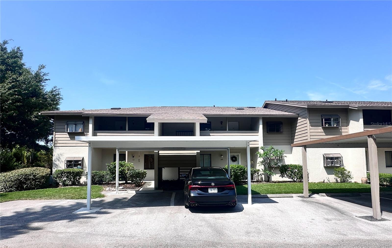Cross Creek Rd, Sarasota, FL 34231