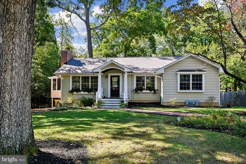 1009 Pinecrest Dr, ANNAPOLIS, MD, 21403-4230 | Card Image