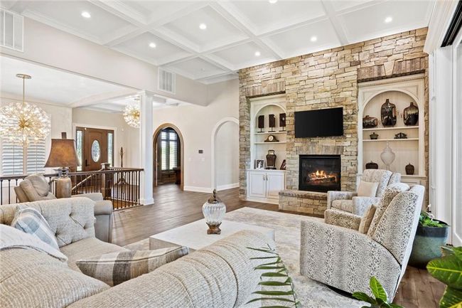 18405 371 Hwy, House other with 4 bedrooms, 6 bathrooms and null parking in Platte City MO | Image 14
