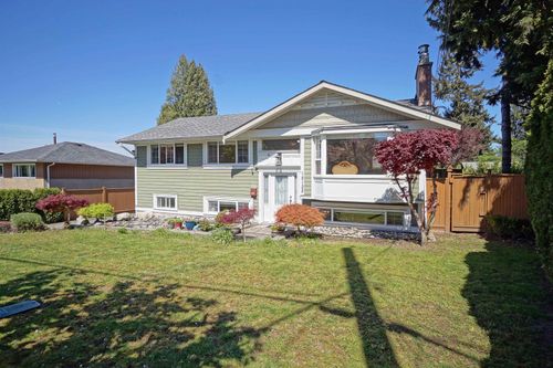 15125 Canary Dr, Surrey, BC, V3R4V4 | Card Image