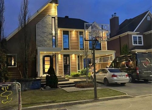 5845 Rue Des Pins-Gris, Québec, QC, G3E2H7 | Card Image