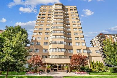 1015 - 4 Park Vista, Condo with 2 bedrooms, 2 bathrooms and 1 parking in East York ON | Image 2