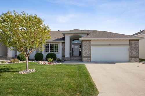 1743 Cypress Way, West Fargo, ND, 58078-4283 | Card Image