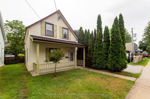 1131 3rd Ave W, Owen Sound, ON, N4K4P9 | Card Image
