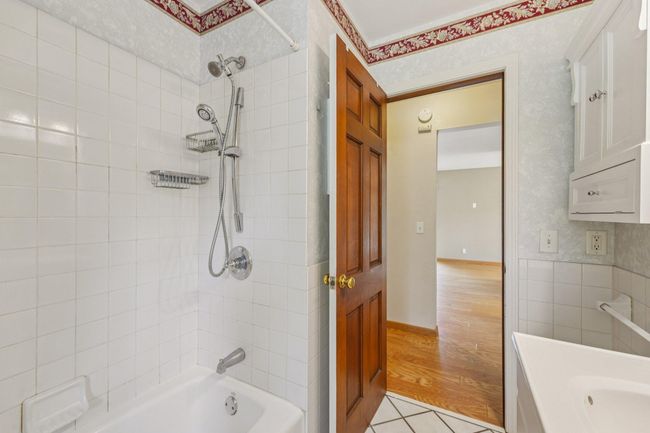37-web-or-mls-Douglas Dr N-1806-037.jpg | Image 37