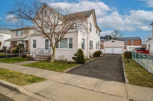 fl-2nd-9 Hanover Pl, Rockville Centre, NY, 11570-4201 | Card Image