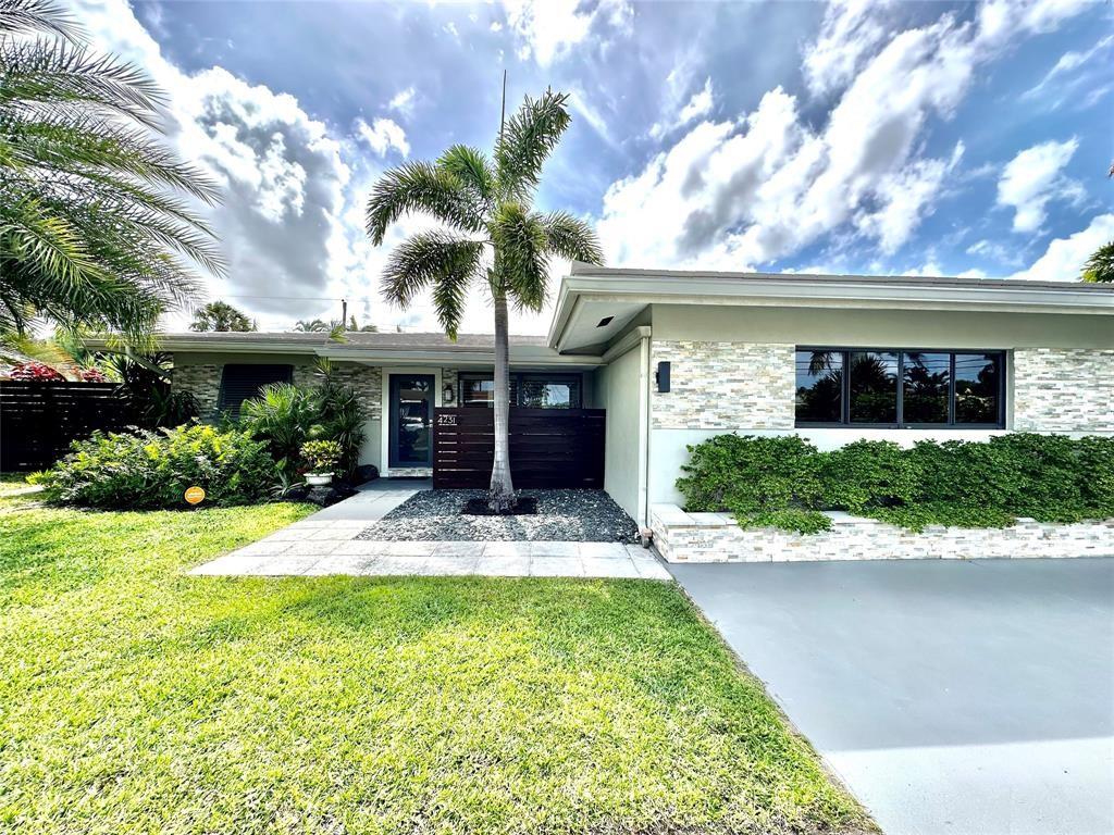 16th Ter, Oakland Park, FL 33334