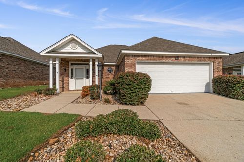 137 Willow Brook Dr, Hattiesburg, MS, 39402-1488 | Card Image