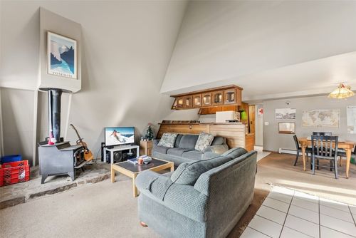 656 Tanglewood Ln, Silverthorne, CO, 80498-5493 | Card Image