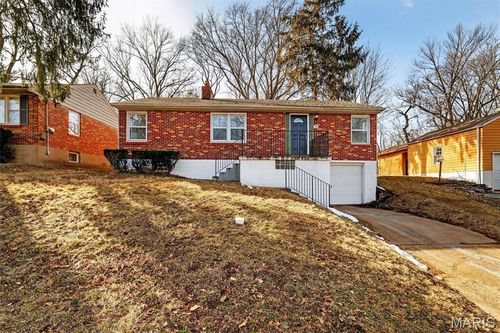 33 S Dellwood Ave, Saint Louis, MO, 63135-2219 | Card Image