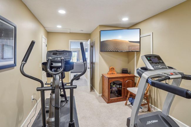 Lower level flex room | Image 31